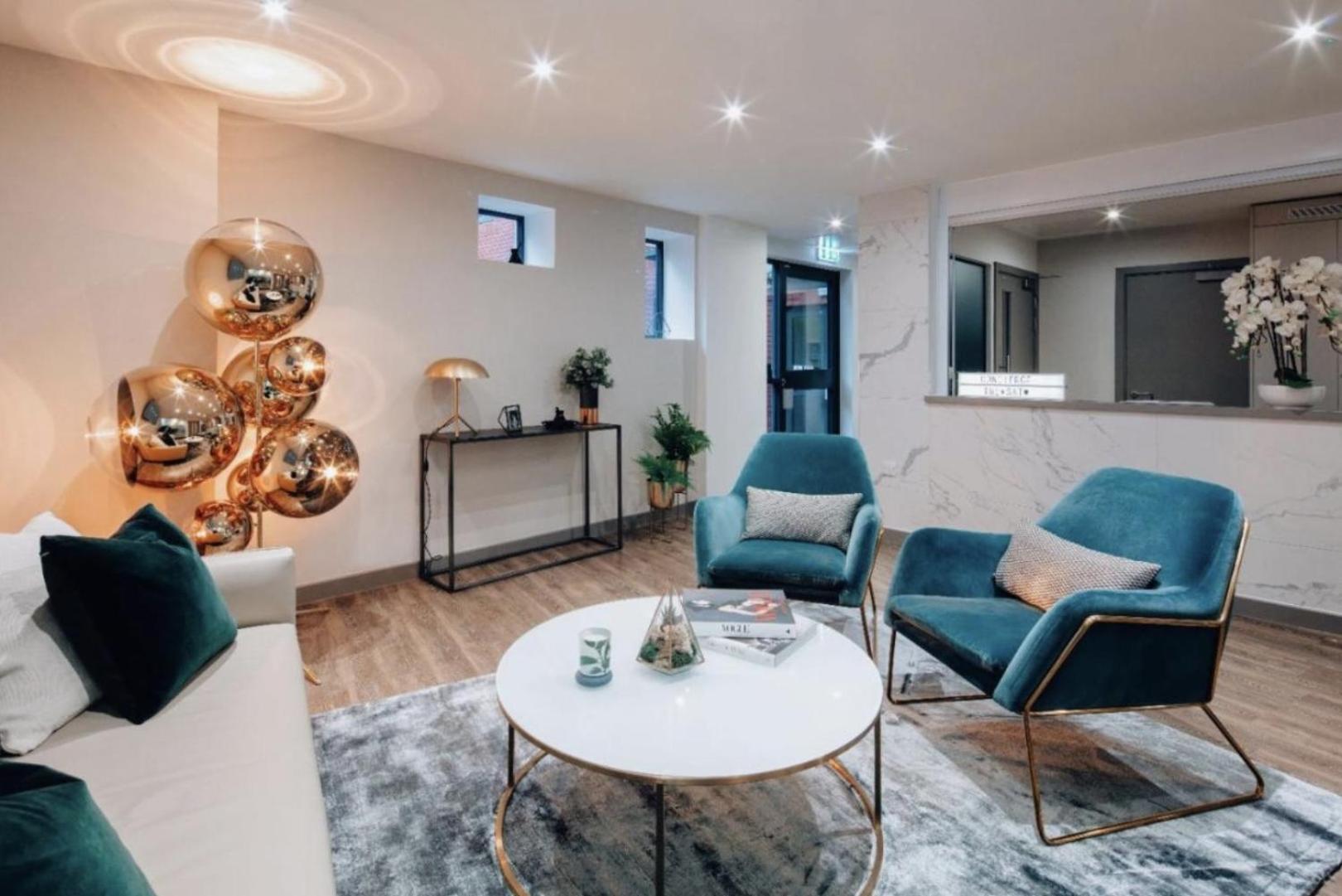 Modern City Centre Apartment Exeter Exterior photo