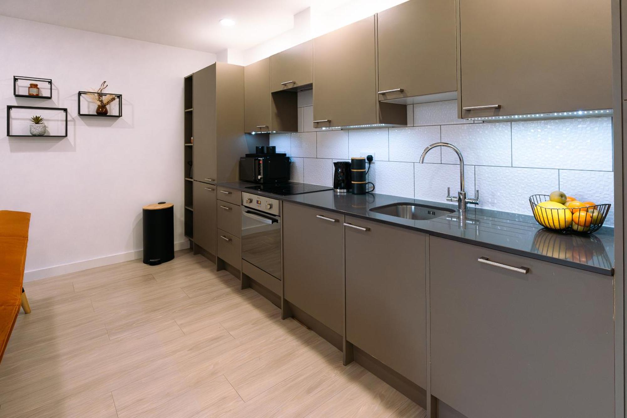 Modern City Centre Apartment Exeter Exterior photo