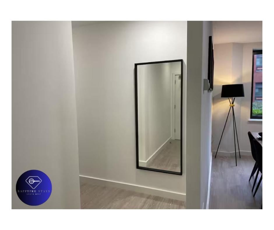 Modern City Centre Apartment Exeter Exterior photo
